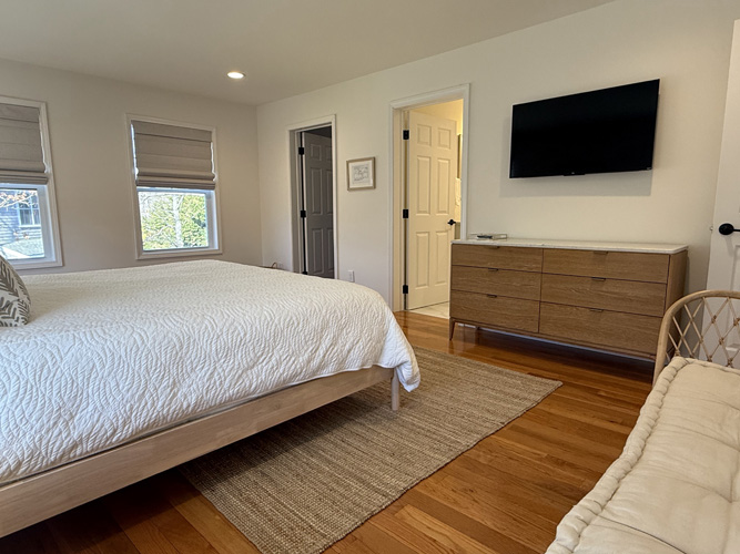 151 Tashmoo Avenue, Vineyard Haven