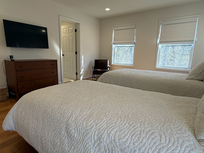 151 Tashmoo Avenue, Vineyard Haven