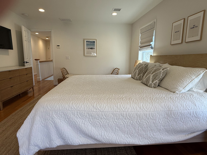 151 Tashmoo Avenue, Vineyard Haven