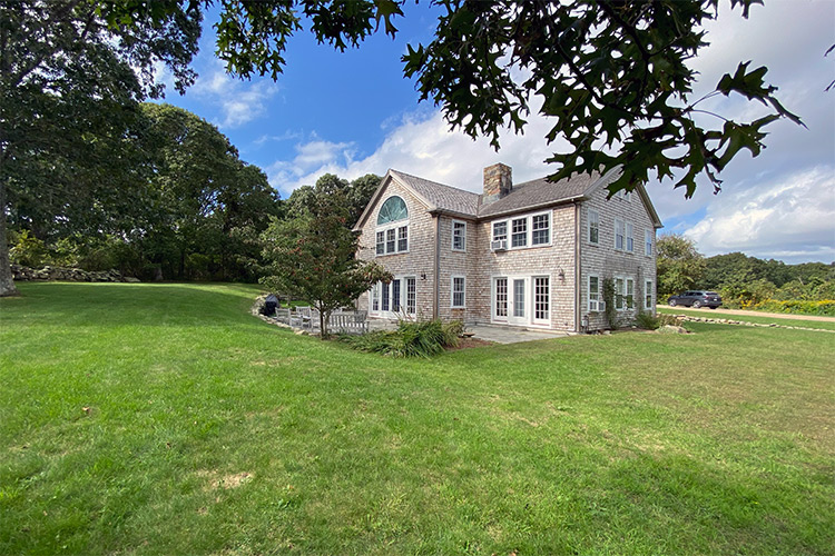 26-Harding-Hill, Chilmark