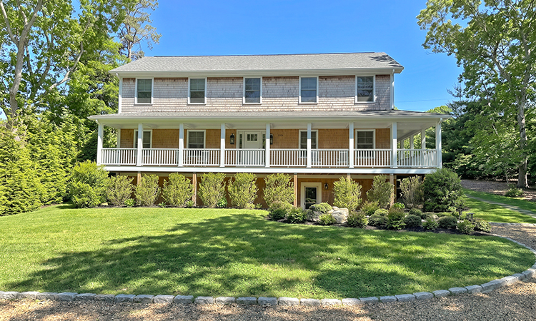 151 Tashmoo Avenue, Vineyard Haven, Martha's Vineyard
