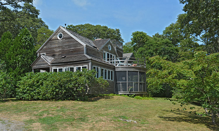 211 Longview Road, West Tisbury