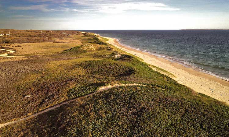 Moshup Trail Private Beach - Aquinnah, Martha's Vineyard