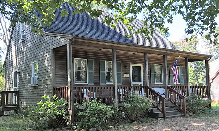 58 Barnes Road, Oak Bluffs