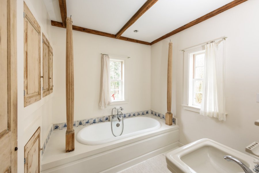 Property Photo 28
