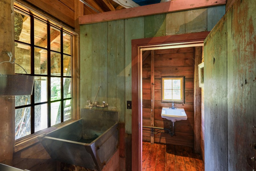 Property Photo 48