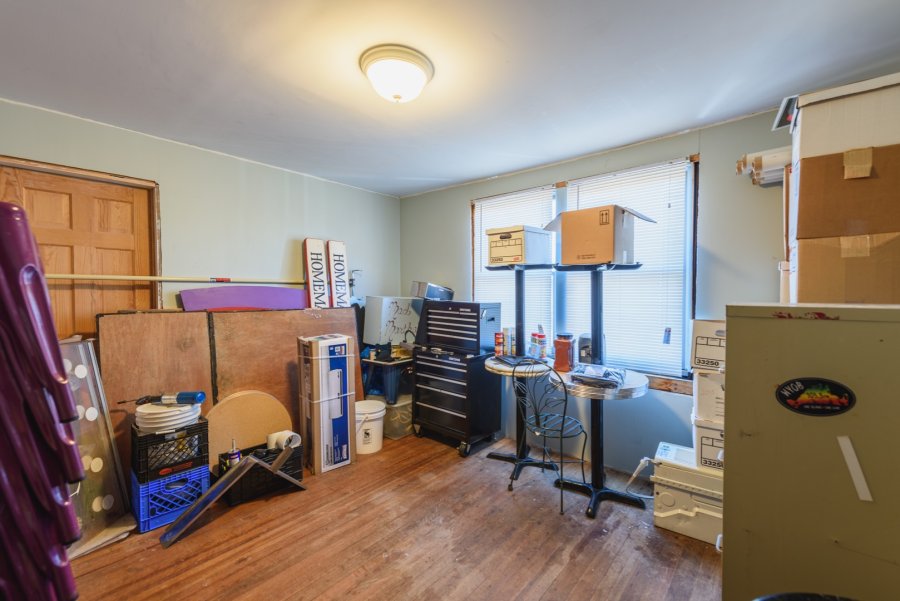 Property Photo 28