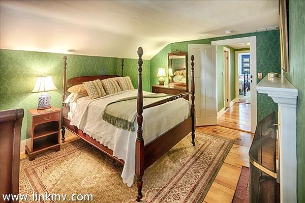 Property Photo 26