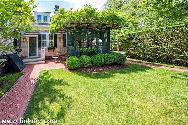 Property Photo 34