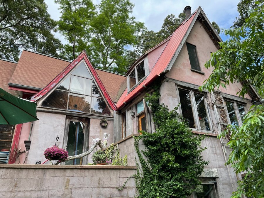 Property Photo 1