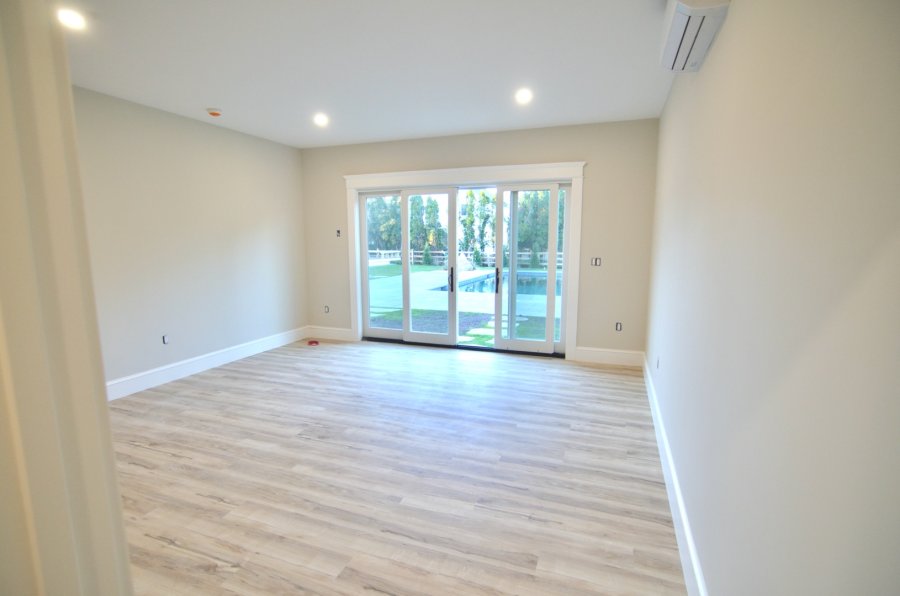 Property Photo 124