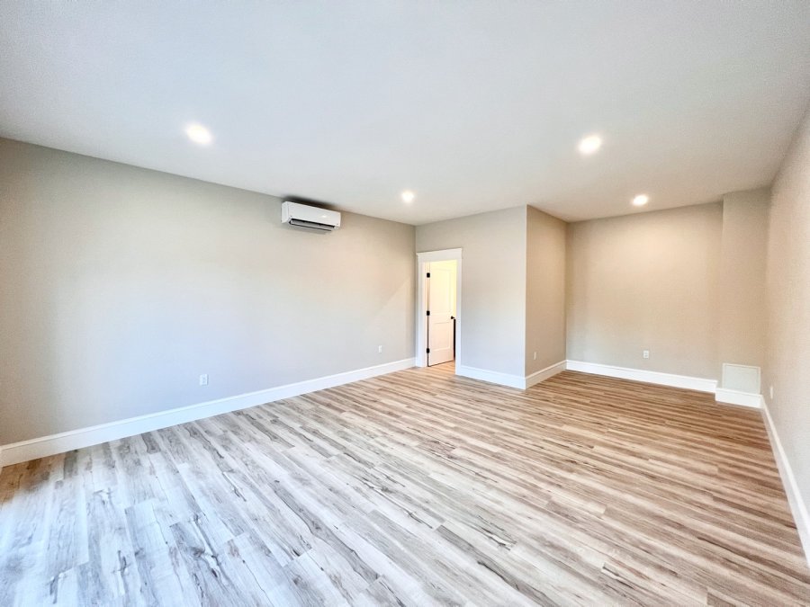 Property Photo 118