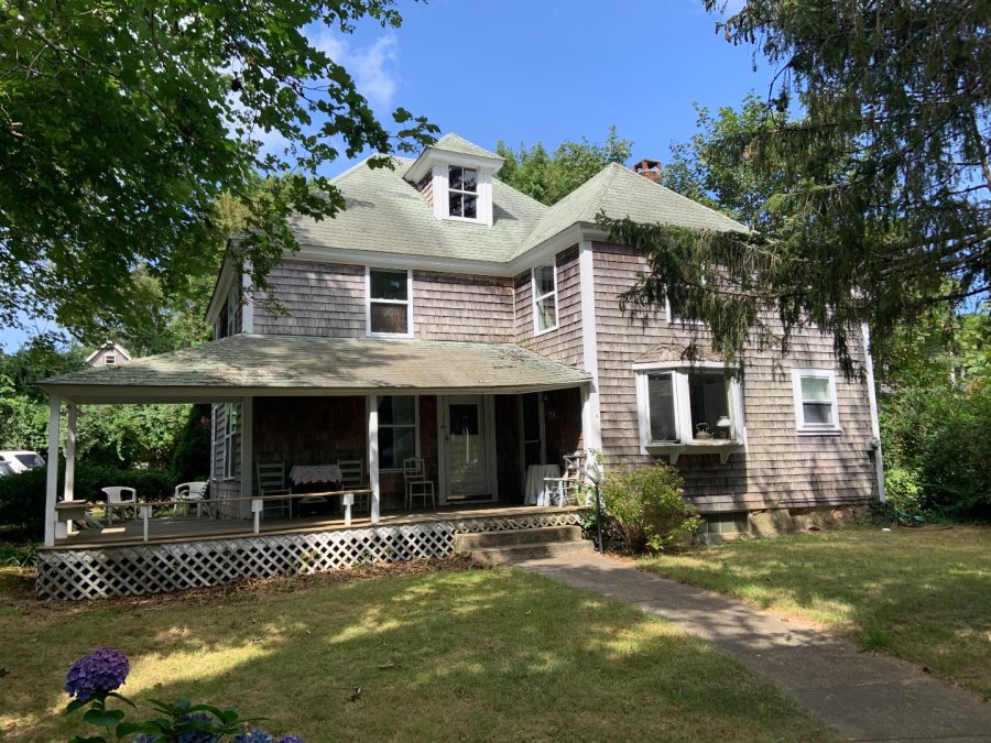 Property Photo 1
