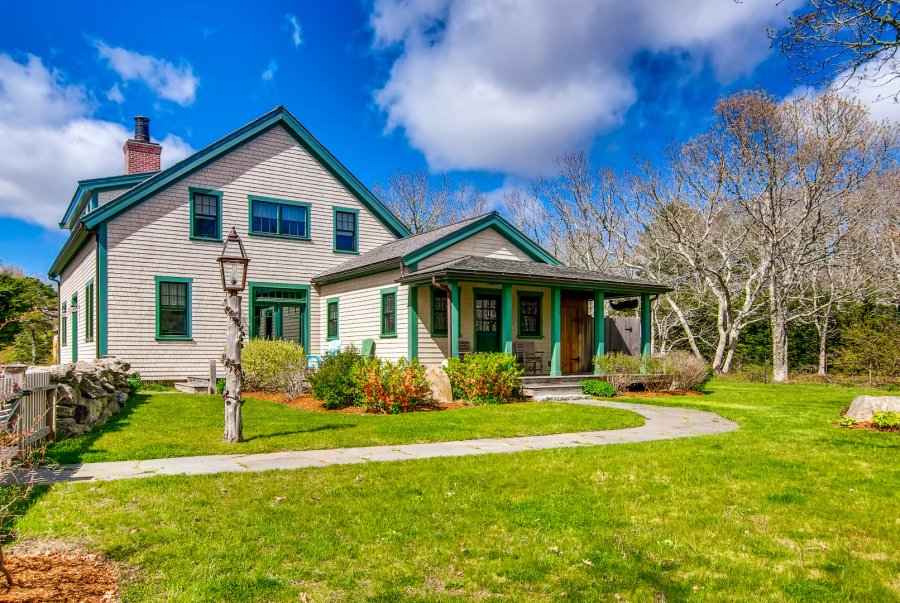Property Photo 1