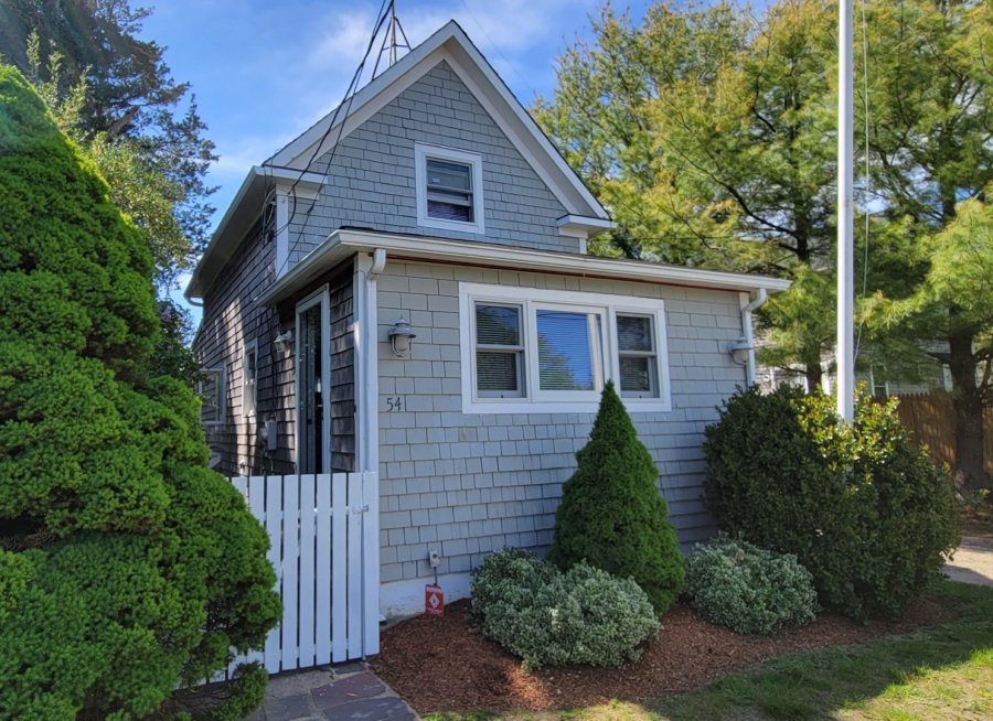 Property Photo 1