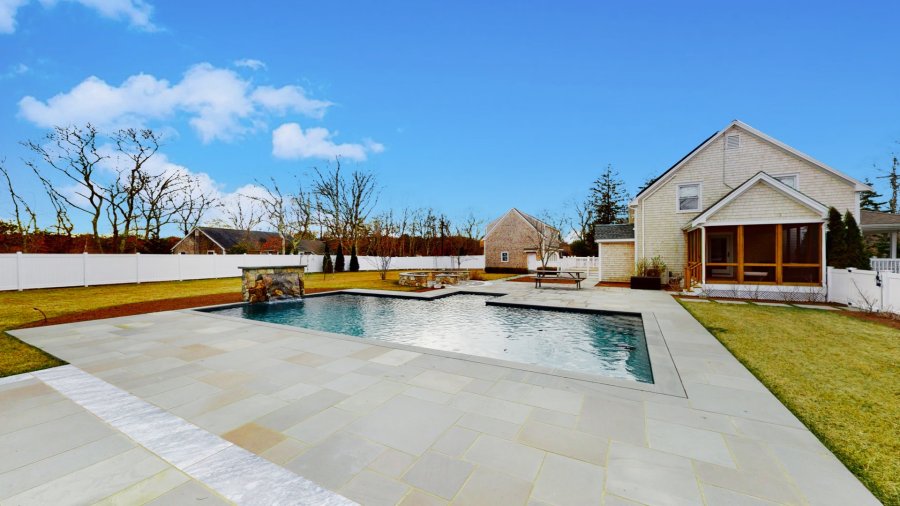 Property Photo 23