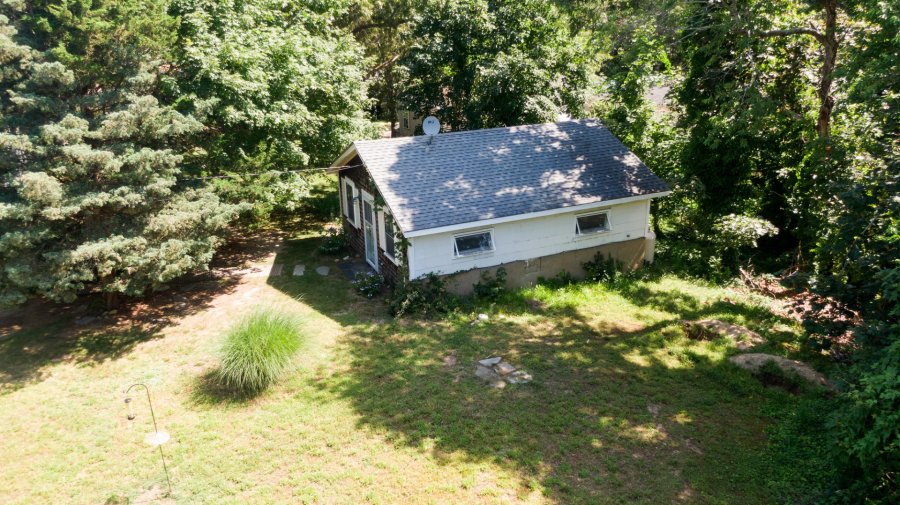 Property Photo 27