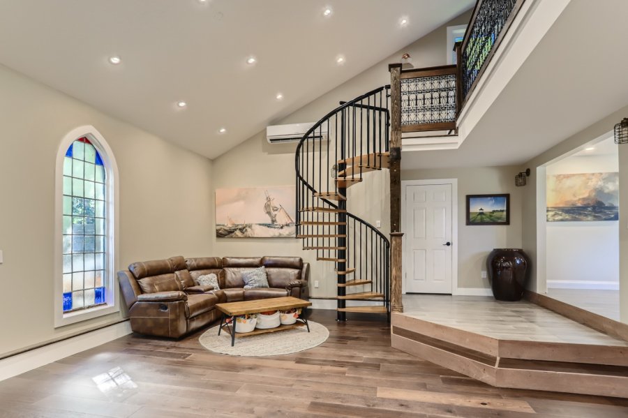 Property Photo 27
