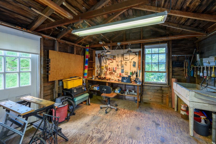 Property Photo 32
