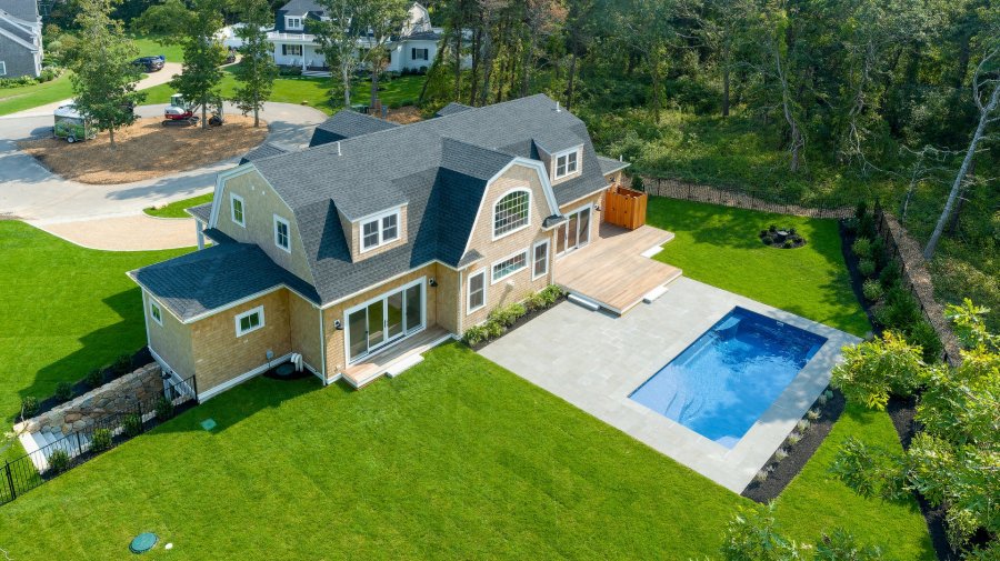 Property Photo 27