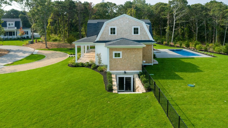 Property Photo 25
