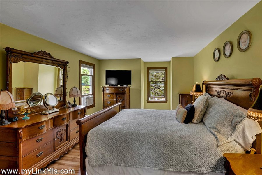 Property Photo 23