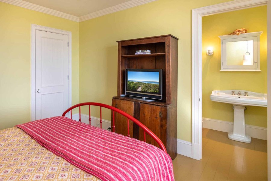 Property Photo 42