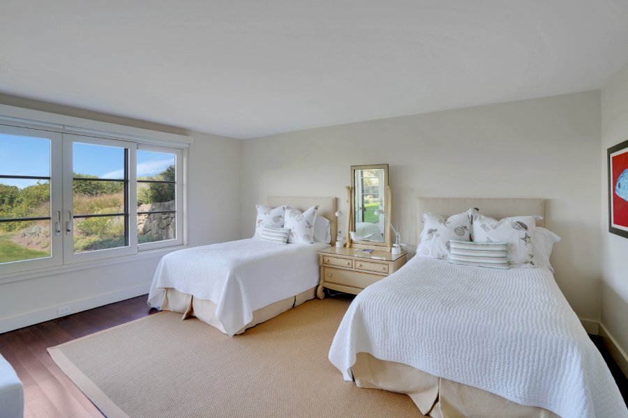Property Photo 43
