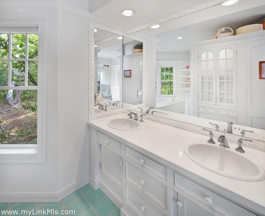 Property Photo 36