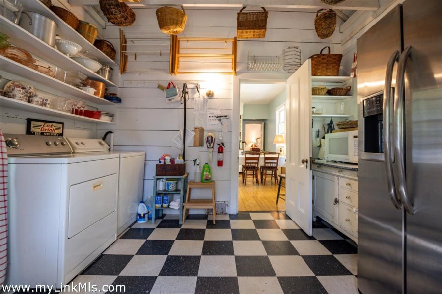 Property Photo 28