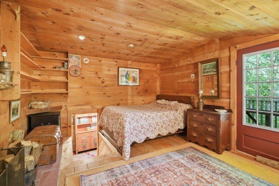 Property Photo 45