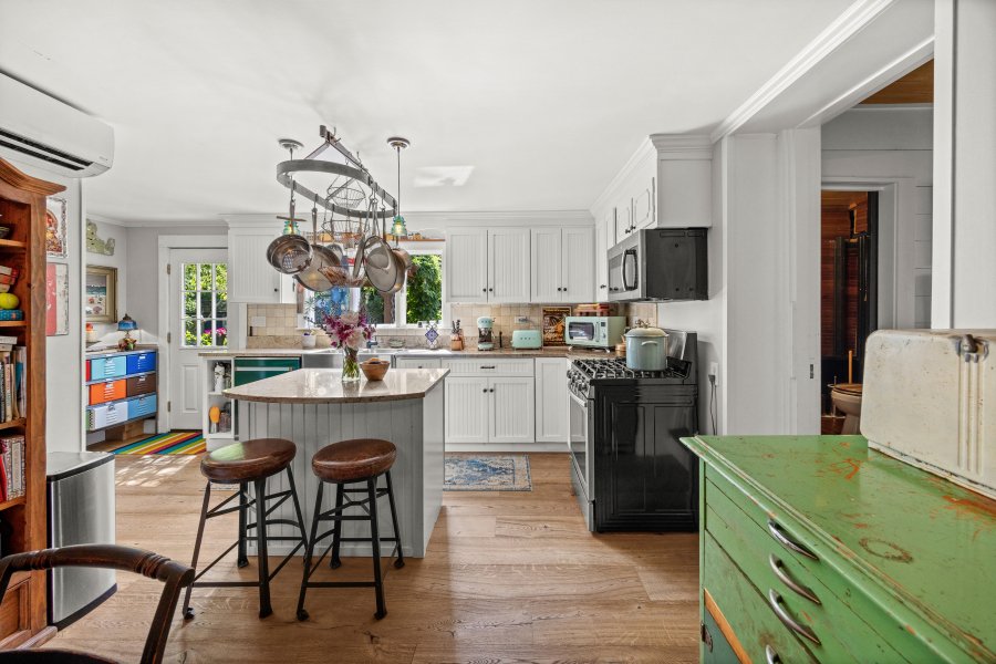 Property Photo 23