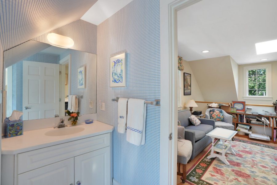 Property Photo 34