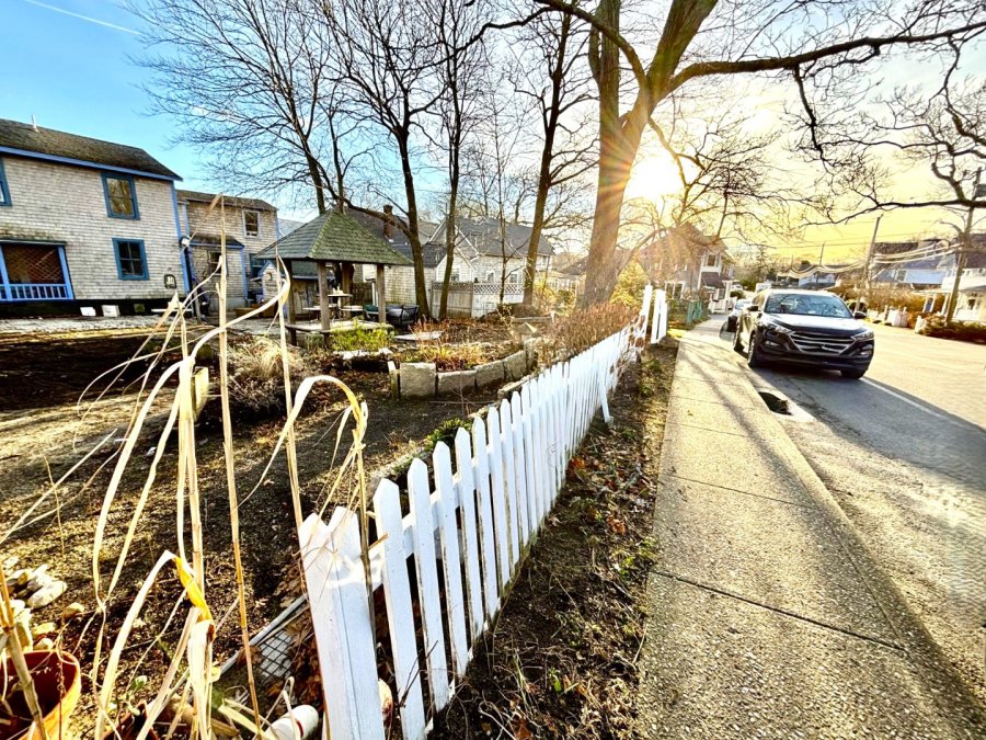 Property Photo 30