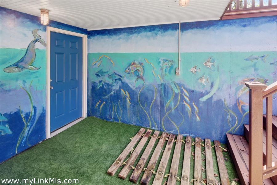 Property Photo 34