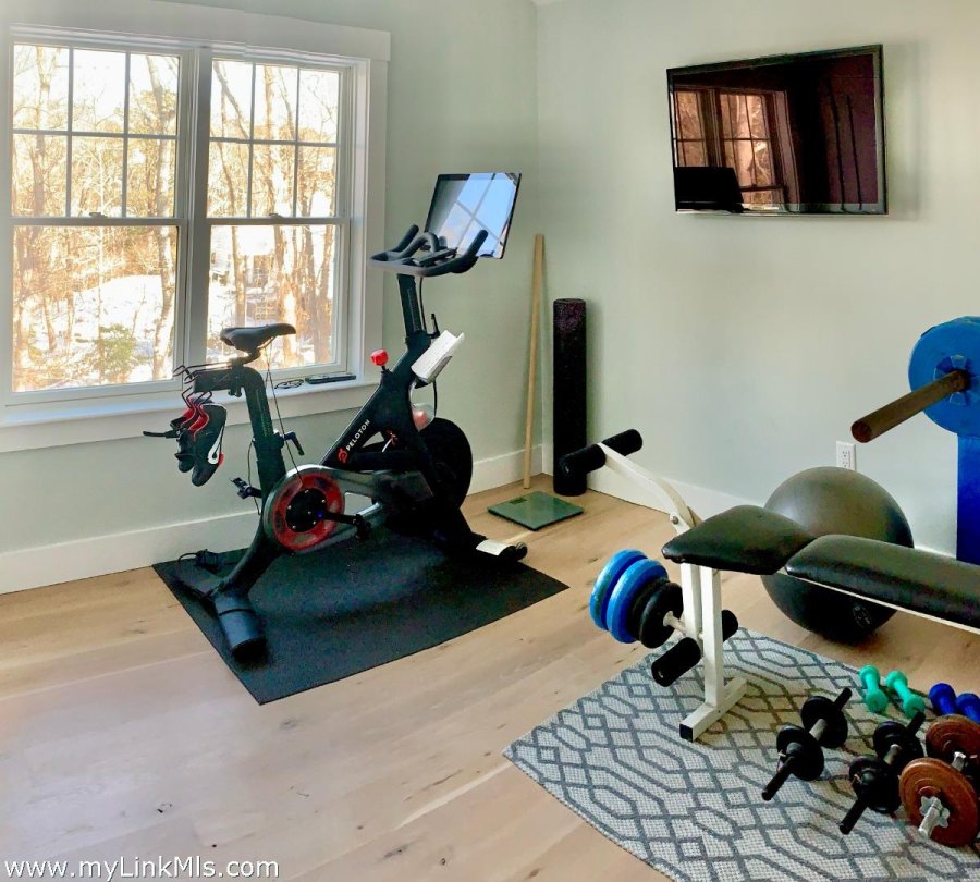 Property Photo 33