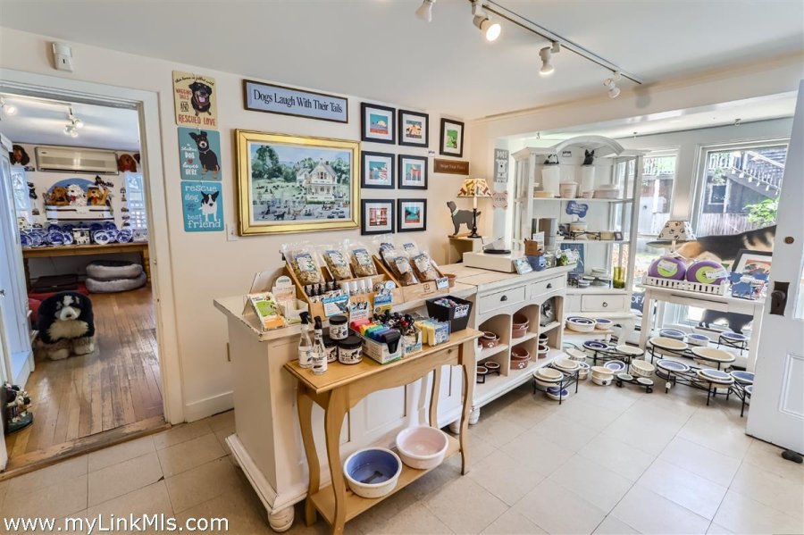 Property Photo 45