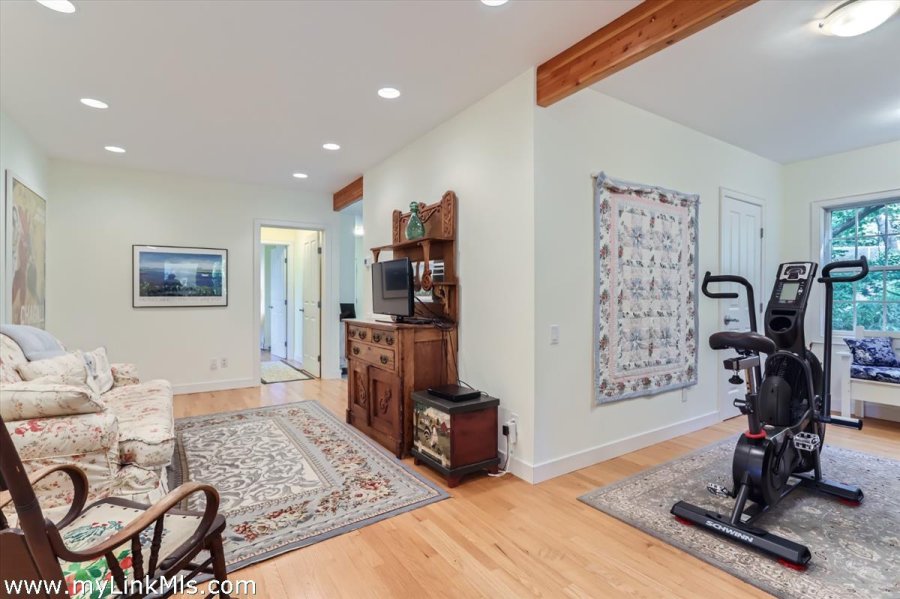 Property Photo 34
