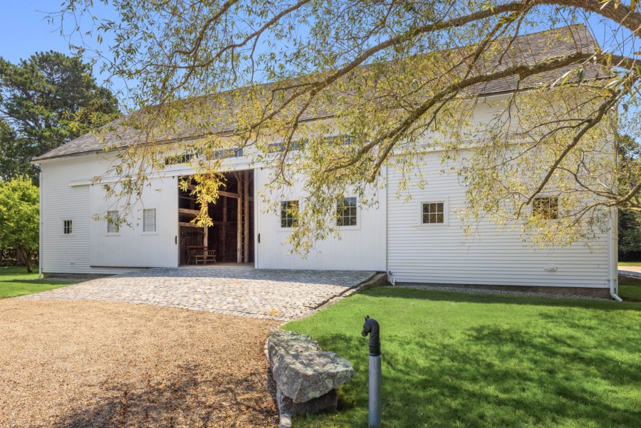 Property Photo 31