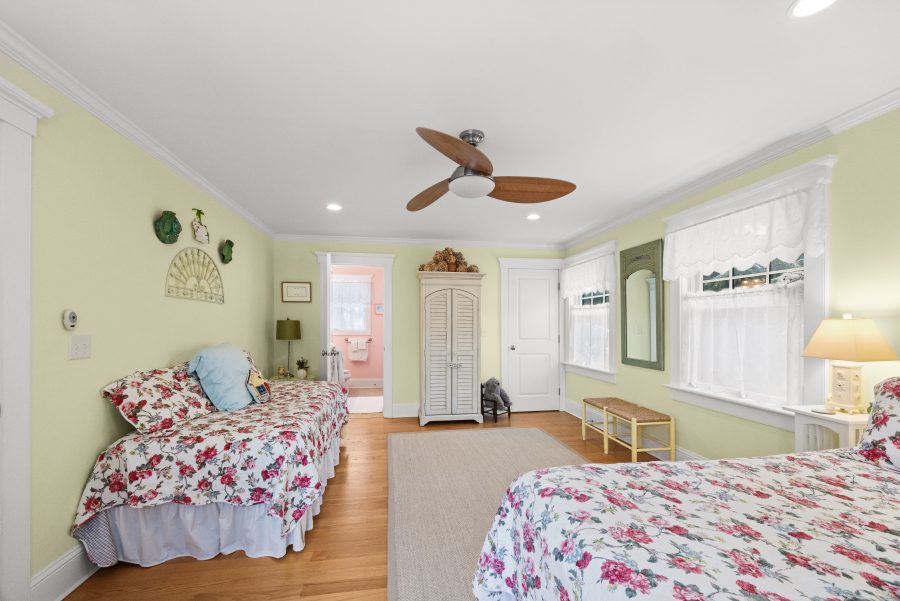 Property Photo 39