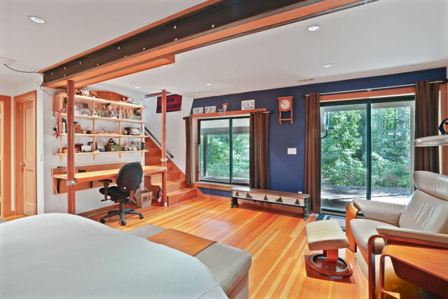 Property Photo 30