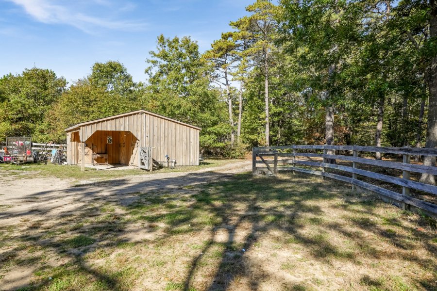 Property Photo 44