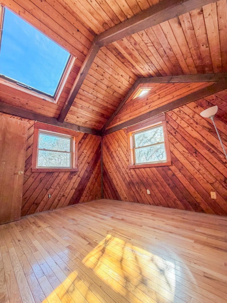 Property Photo 26