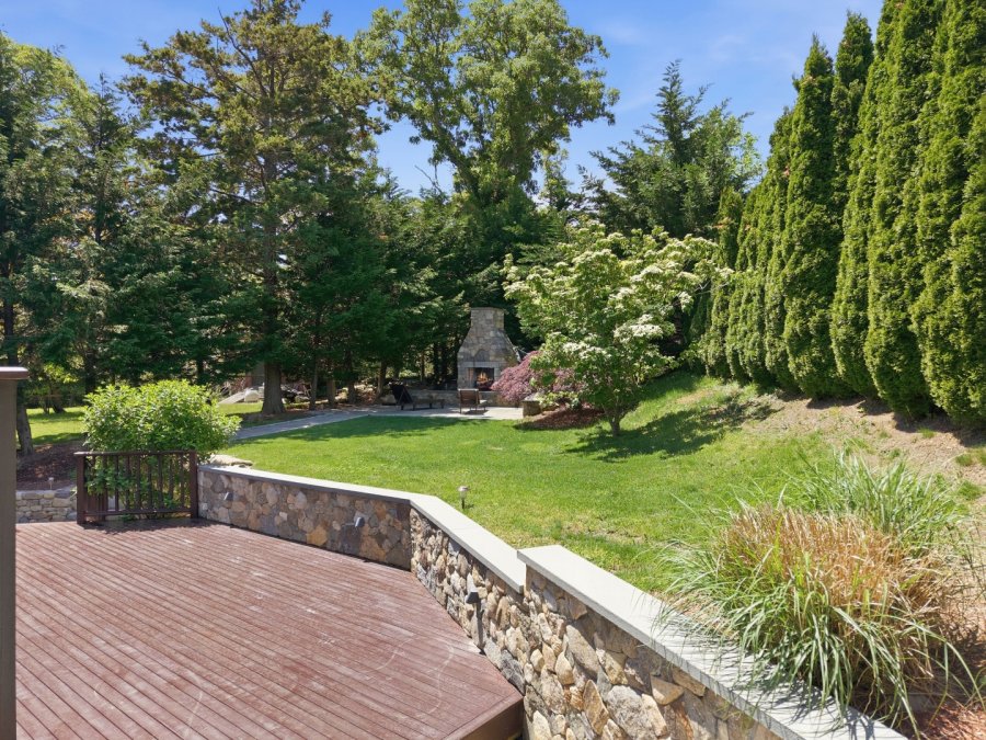 Property Photo 27