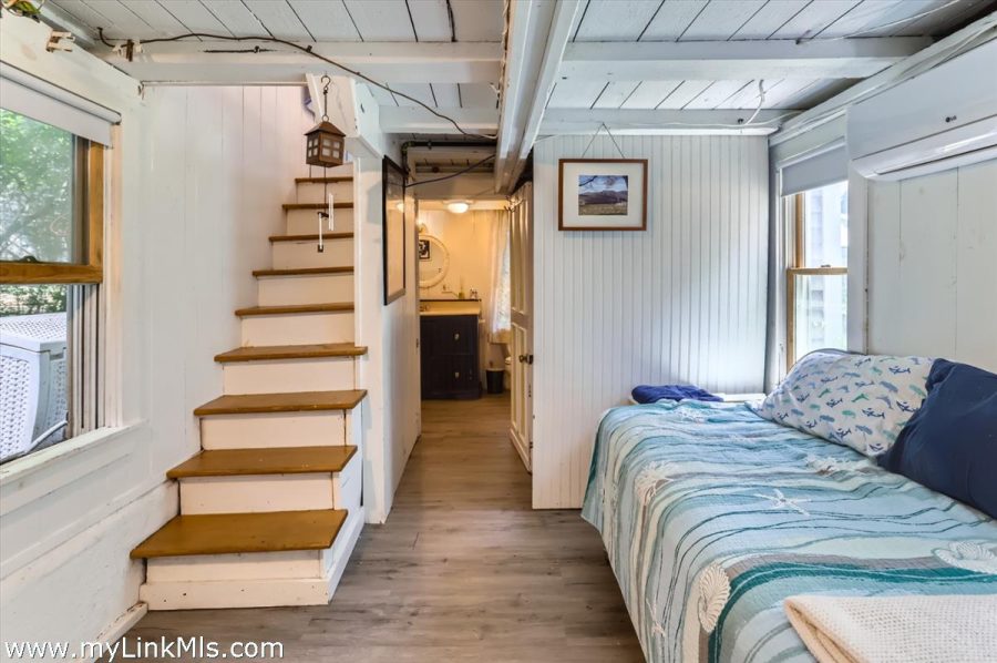Property Photo 44