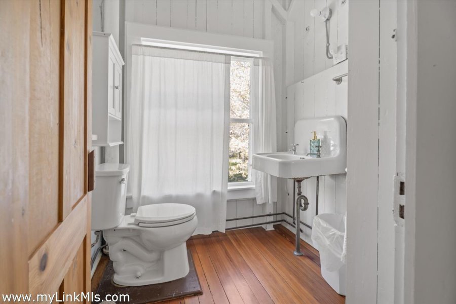 Property Photo 22