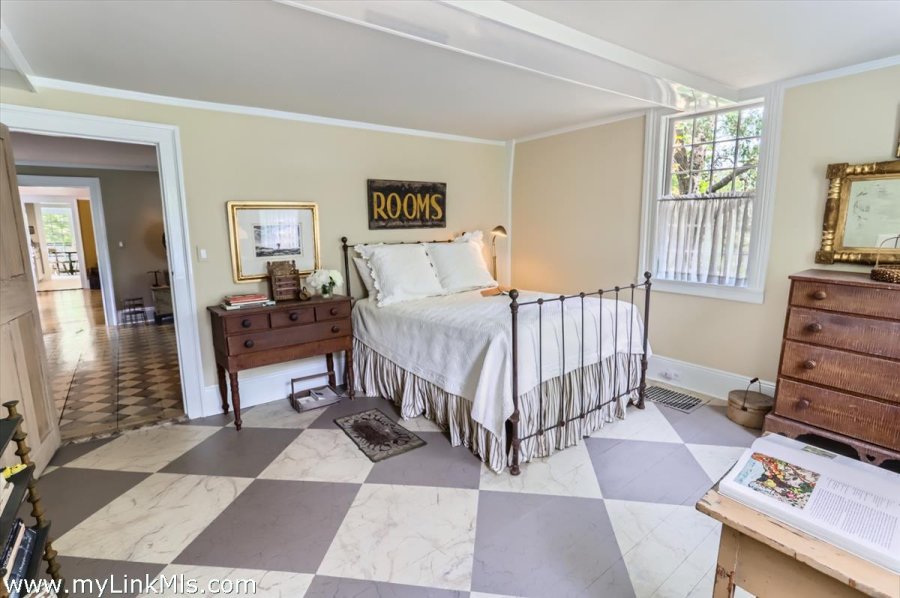 Property Photo 32