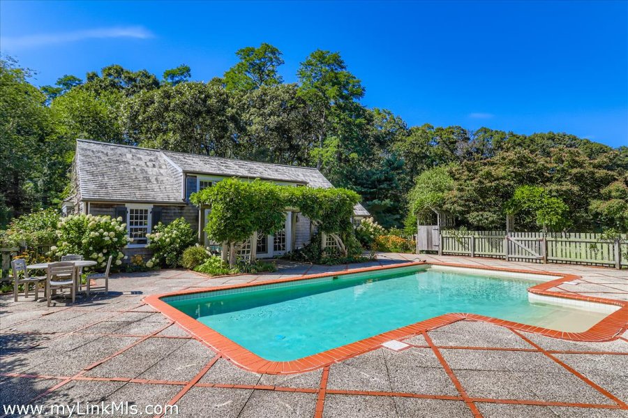Property Photo 37