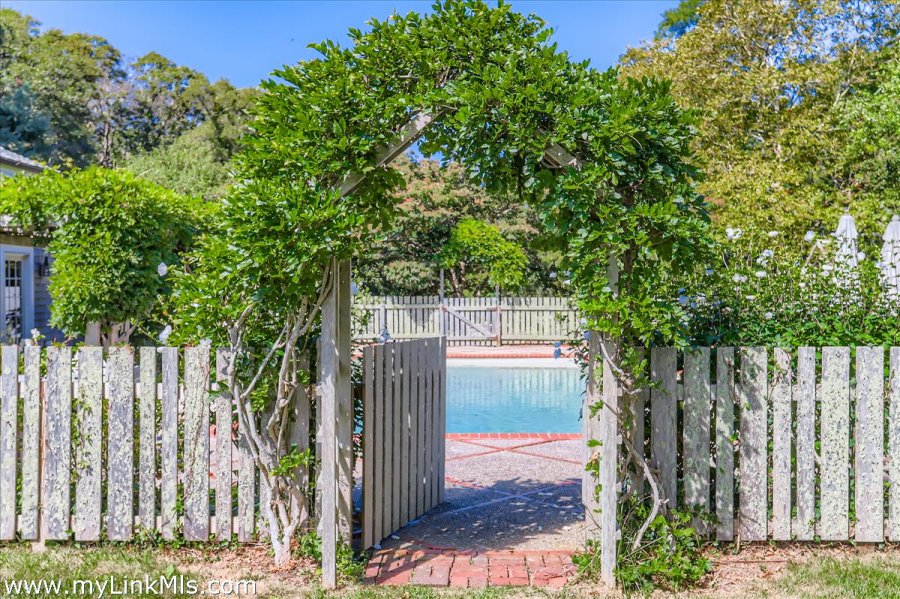 Property Photo 39