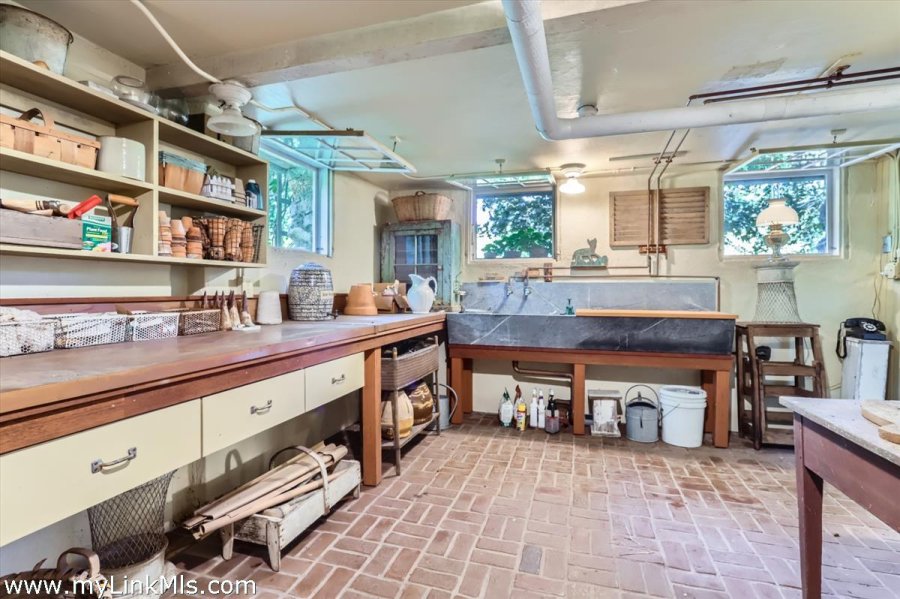Property Photo 60